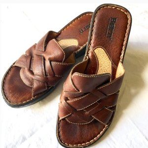 b.o.c Born Leather Sandals. Size 8 / 39 Brown